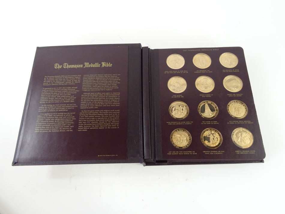 A Franklin Mint Thomason Medallic Bible, comprising 60 medallions in album with outer box. - Image 2 of 3