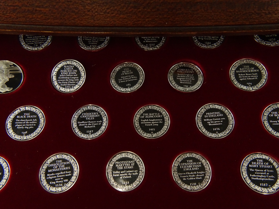 The Medallic History of Britain first edition proof coin set, by Eric Manning in fitted cabinet, set - Image 3 of 8