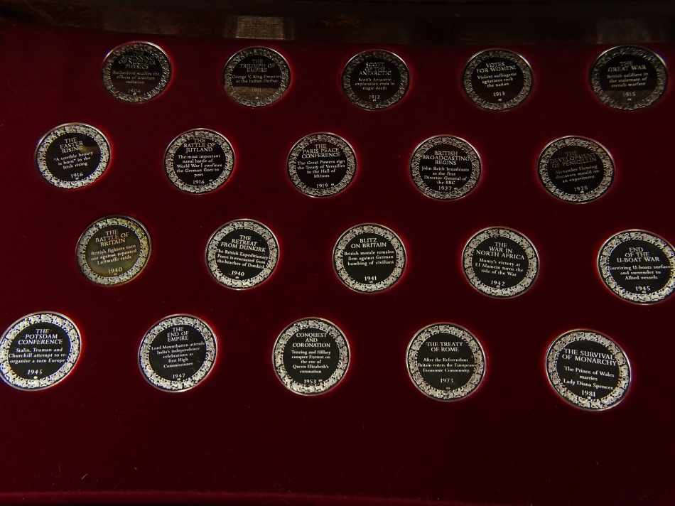 The Medallic History of Britain first edition proof coin set, by Eric Manning in fitted cabinet, set - Image 6 of 8