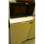 A Samsung TDS microwave and a Beko freezer UFF584APW (2).