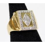 A chunky signet ring, with ace of diamonds head, marked 925, size T.