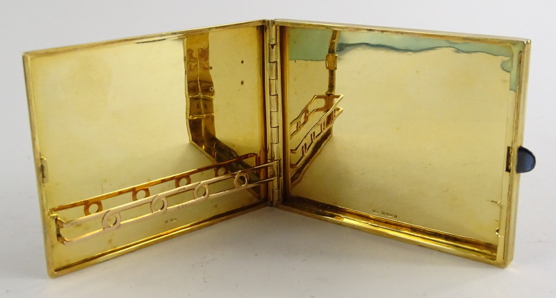 An 18ct gold cigarette case, of rectangular form, with engine turned six lined decoration, bearing - Image 2 of 2