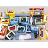 Oxford Classix and other die cast models of vintage cars, police vehicles, buses and lorries, boxed.