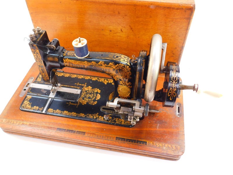 An early 20thC Frister & Rossman sewing machine, serial no. 1096571, cased. - Image 3 of 3