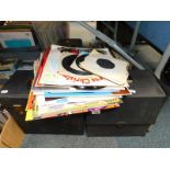 LP records, to include popular music, easy listening, etc. (4 records cases, 1 box and loose)