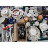 Midwinter table wares, Royal Worcester Evesham pattern plates, and fruit bowls, further ceramics and