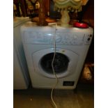 A Hotpoint 7kg washing machine, model HE7L292.