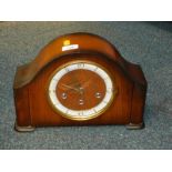 A Schatz oak cased early 20thC mantel clock, eight day movement with Westminster chimes, 34.5cm