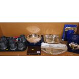 Various metalware, silver plated ware, etc., pewter tankards, galleried dish, sauce boat, cased