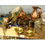 Copperware, brassware, to include copper kettle, small copper saucepan, cased teaspoons, copper jug,