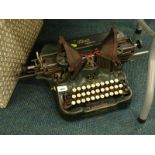 A Oliver typewriter, no. 10.