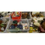 General household effects, to include glassware, Hornsea sugar canister, CD's, DVD's, trinkets, part