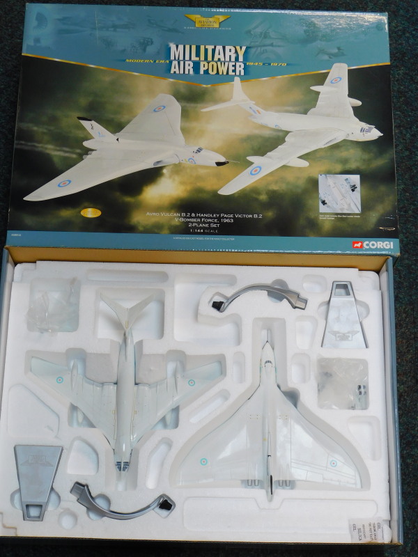A Corgi Aviation Archive military air power two plane set, Avro Vulcan B2 and Handley Page Victor