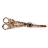 A pair of George IV silver grape scissors, the sharps embossed with vines, William Eley & William