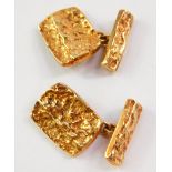 A pair of 9ct gold chain link cufflinks, with a textured finish, 12.5g.