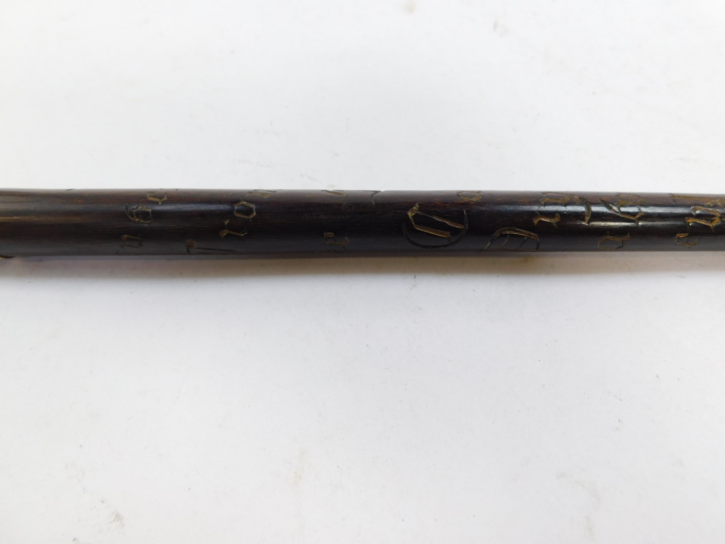 A carved hardwood tapered riding crop, with horse's hoof handle, inscribed .... from the Boer - Image 5 of 5