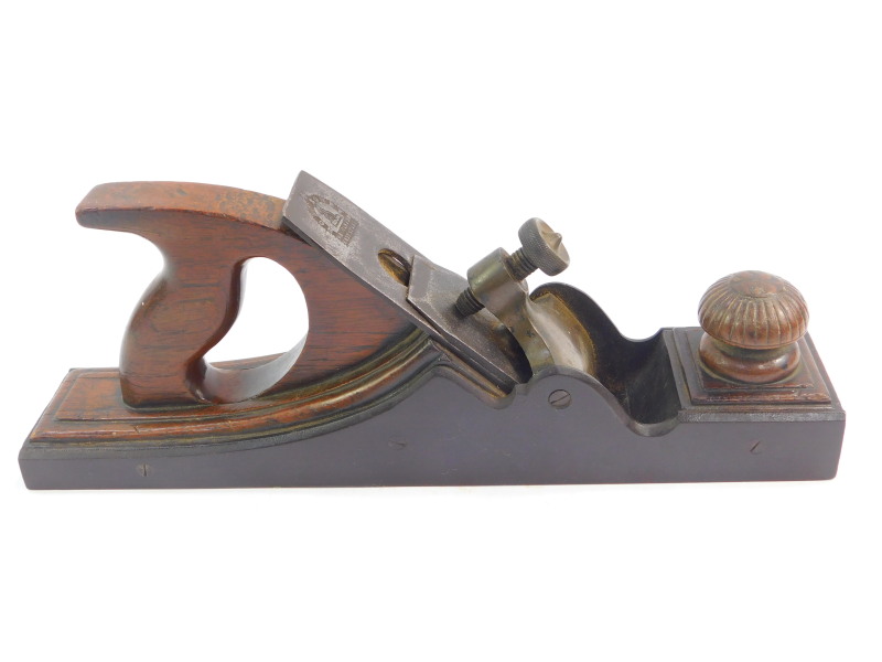 A Robert Sorby steel and brass panel plane, with a wooden handle, blade stamped Robert Sorby, - Image 4 of 6