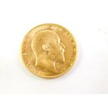 An Edward VII gold full sovereign 1907, 8.0g.