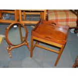 A Georgian style mahogany toilet mirror with oval plate, 53cm high, 36cm wide, 23cm deep, together