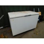 A Vintage Prestcold chest freezer, model no P1524440, 95cm high, 130cm wide, 73cm deep.
