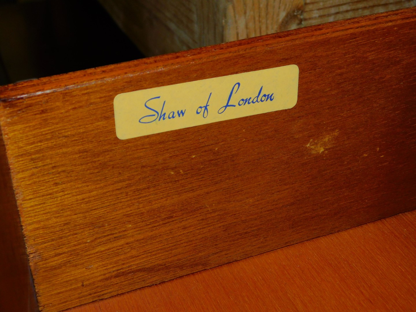 A Shaw of London mahogany drinks cabinet, above brushing slide and four drawers, raised on bracket - Image 3 of 3