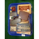 A Rolls razor, Pyro Clip sealing wax set, cribbage board, plated wares, compact, etc. (1 tray)