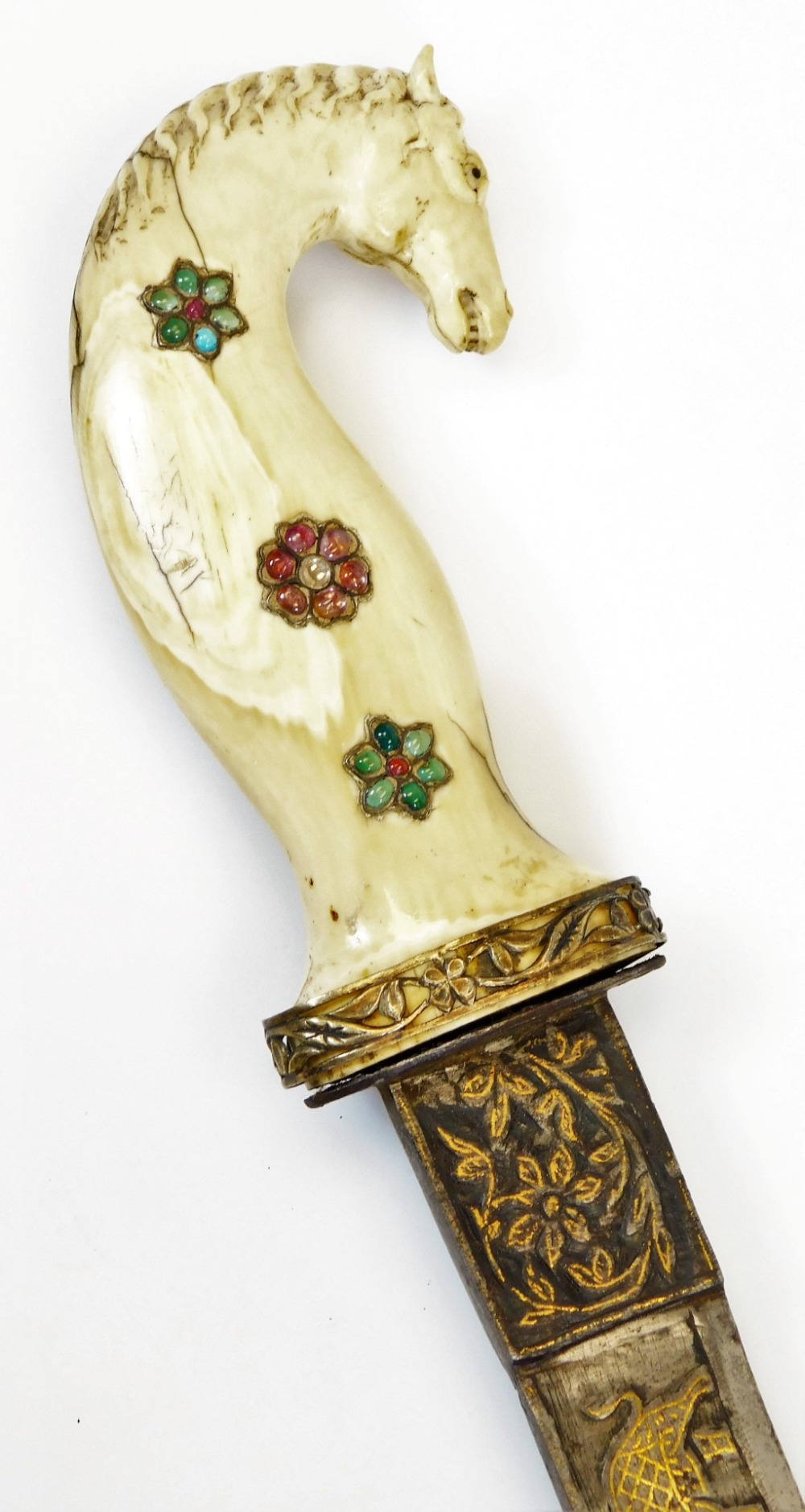 A 19thC Indian Shamshir sword, the slightly curved blade decorated with a hunting scene in gold - Image 4 of 6