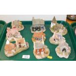 Various Lilliput Lane cottages, Holly Cottage, Preston Mill, etc. (1 tray)