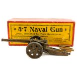 A Britains naval gun, set 1264, 1902-1916, boxed.