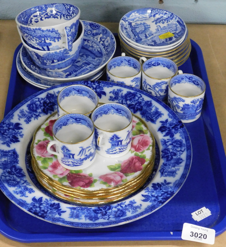 Various blue and white wares, to include Cauldon coffee cans and saucers, Spode Italian tea cups and