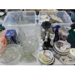Glassware, to include decanter, bowl, Murano style cat figure, meerkat figure group, vase, other dec