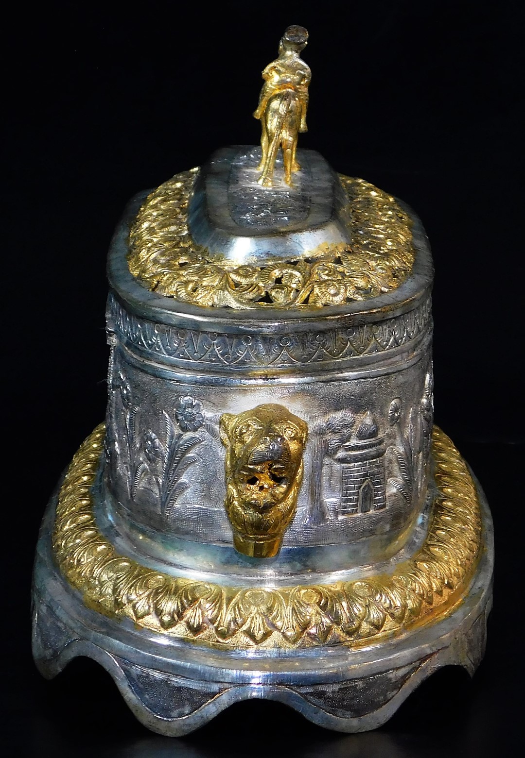 A highly elaborate Indian ceremonial freedom casket, of oval form, with horse and rider knop, - Image 5 of 8