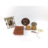 An H Heuguenin Swiss copper box, the lid embossed with 'Geneve, Oaux Saldats de 1914-1918', 12cm