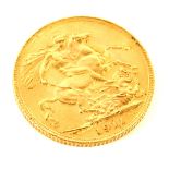 A George V gold full sovereign 1911, 8.0g.
