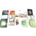 A United Kingdom proof coin collection 1997., Royal Mint coin set from Old Pennies ... , Emblems