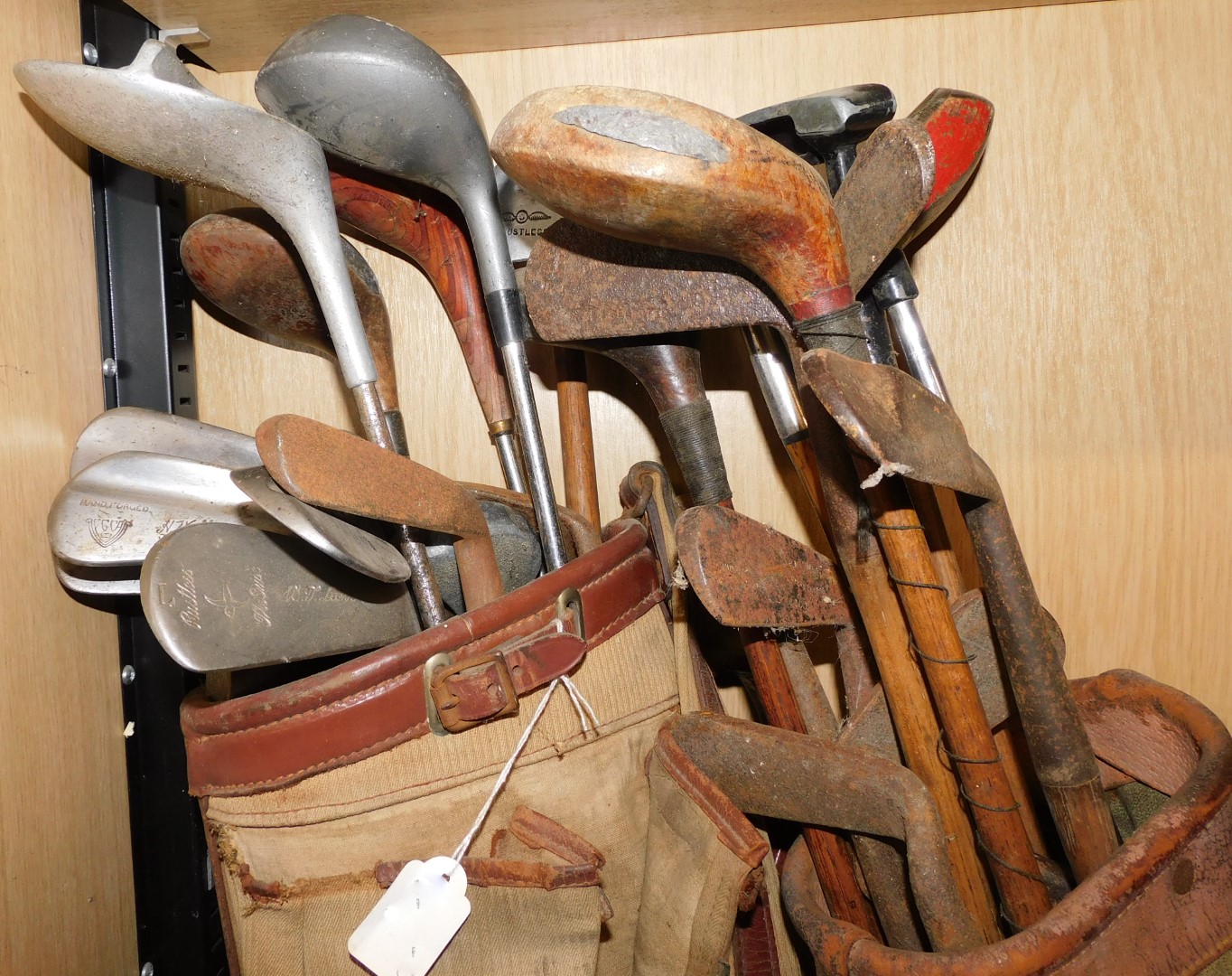 A large quantity of golf clubs, to include wooden shafted examples, later metal headed irons, woods, - Image 2 of 3