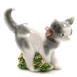 A Lladro figure of a kitten, no. 6568, printed and impressed marks beneath, 9cm high.