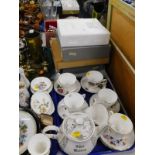 Various items of commemorative ceramics mainly relating to wedding anniversaries, collectors plates,