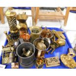 A quantity of metalware, to include two 19thC plated tankards, brass candlesticks, etc., (1 tray).