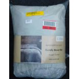 A Catherine Lansfield Cuddly kingsize duvet cover set, RRP £47.99.