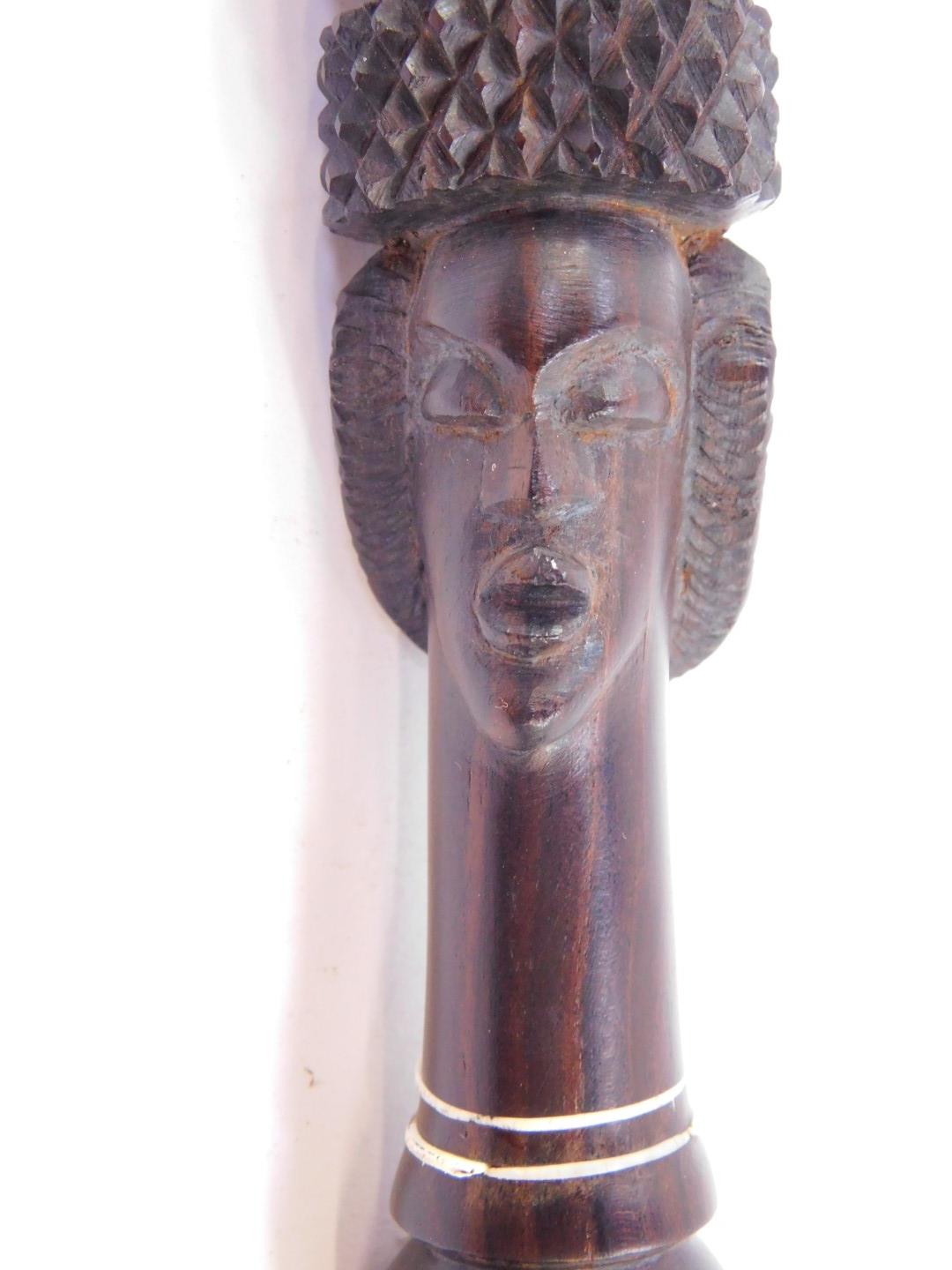 A Northern Mozambique chief's ebony walking stick, with ivory banded and dot inlay, carved with a - Bild 3 aus 5