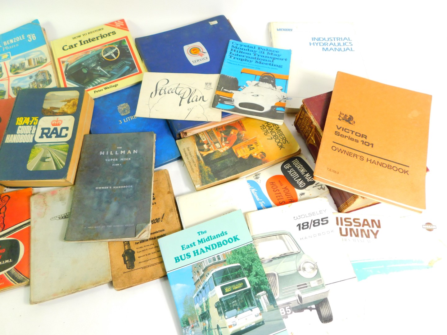 Workshop manuals and handbooks, to include Humber Cars., Austin Three Litre., AA and RAC Members - Image 4 of 4