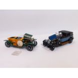 Two Franklin Mint die cast models, comprising a 1914 Rolls Royce and a 1929 Rolls Royce Phantom I,