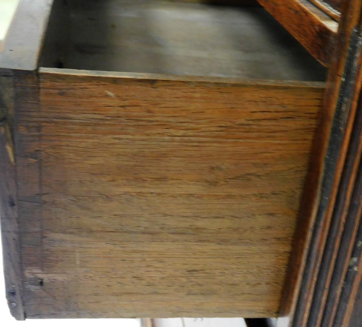 A George III mahogany chest, of two short and three long drawers, each with brass handles, with fret - Image 5 of 5