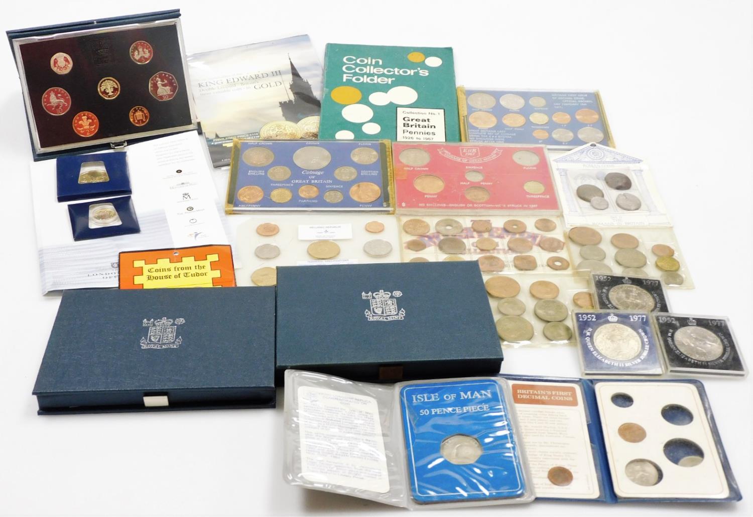 Various coins, coin sets, etc. Elizabeth II 1967 set, and other British decimal coinage set, various