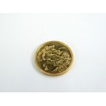 An Elizabeth II full gold sovereign 2000, 8.0g.