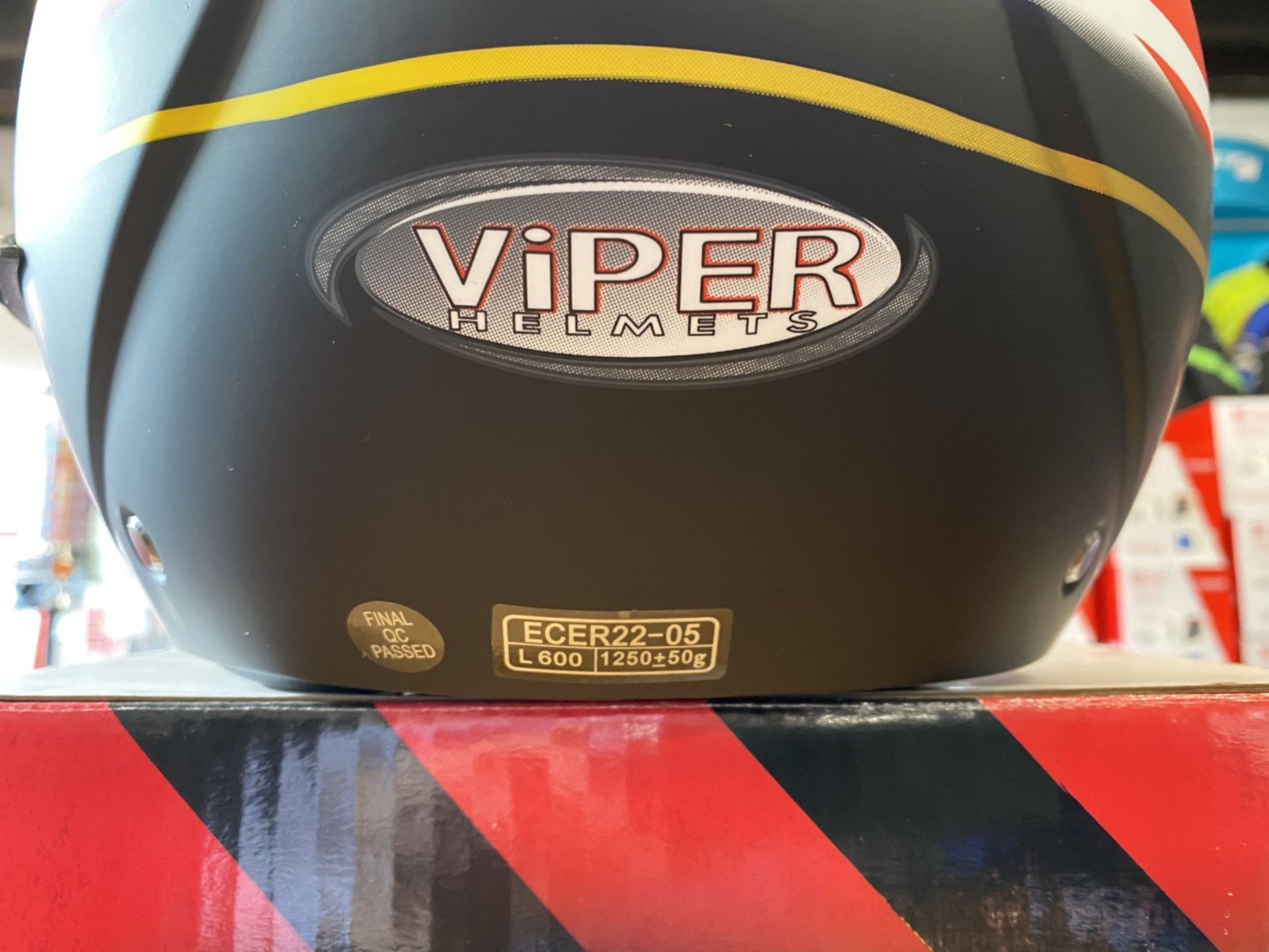 Viper RSV18 Union Jack Matt Large - Viper Helmets - Motorcycle / Motorbike Helmet - RRP £55.00 - Image 4 of 5