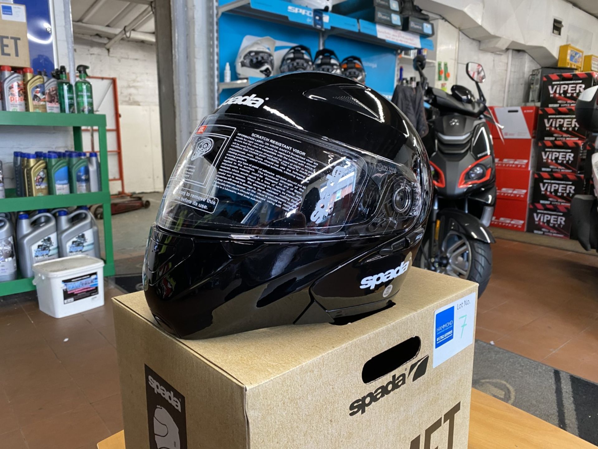 Spada Reveal Black XX-Large Helmet - Moto Headwear - Motorcycle / Motorbike Helmet - RRP £80.00 - Image 2 of 6