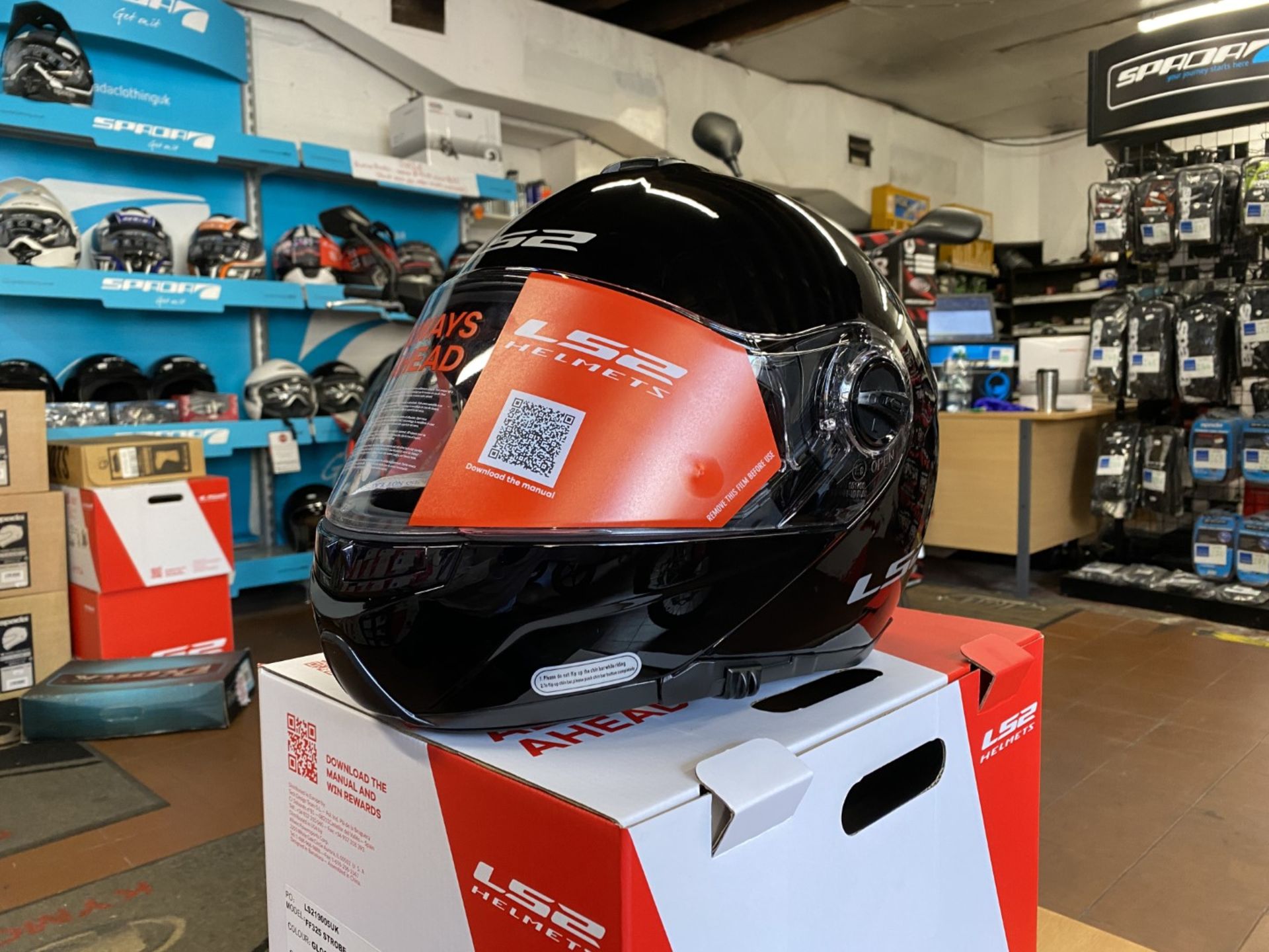 LS2 FF325 Strobe Helmet Gloss Black X-Large - LS2 Helmets - Motorcycle / Motorbike Helmet - RRP £80. - Image 2 of 5