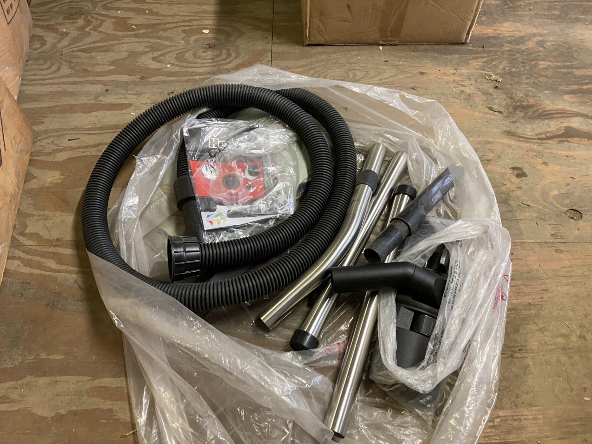NEW Numatic 'Henry' vacuum cleaner attachments & hose